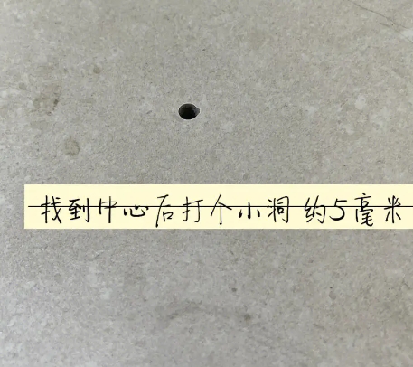 丰台瓷砖空鼓维修公司专业解答在瓷砖铺贴过程中，如果砂料搅拌不均匀，将会带来以下问题